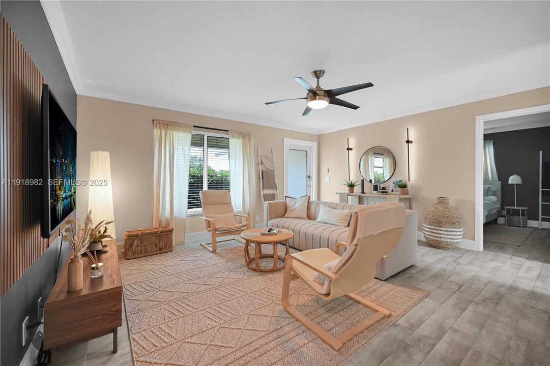 待售: $715,000 (3 贝兹, 2 浴室, 1152 平方英尺)