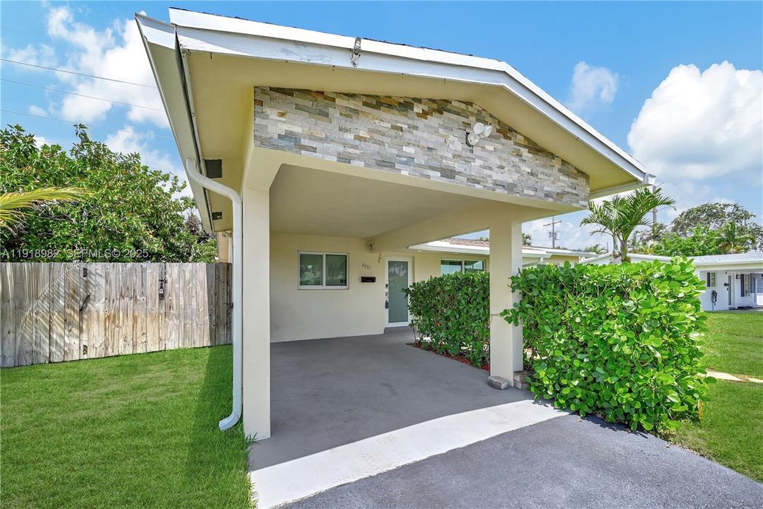 待售: $715,000 (3 贝兹, 2 浴室, 1152 平方英尺)