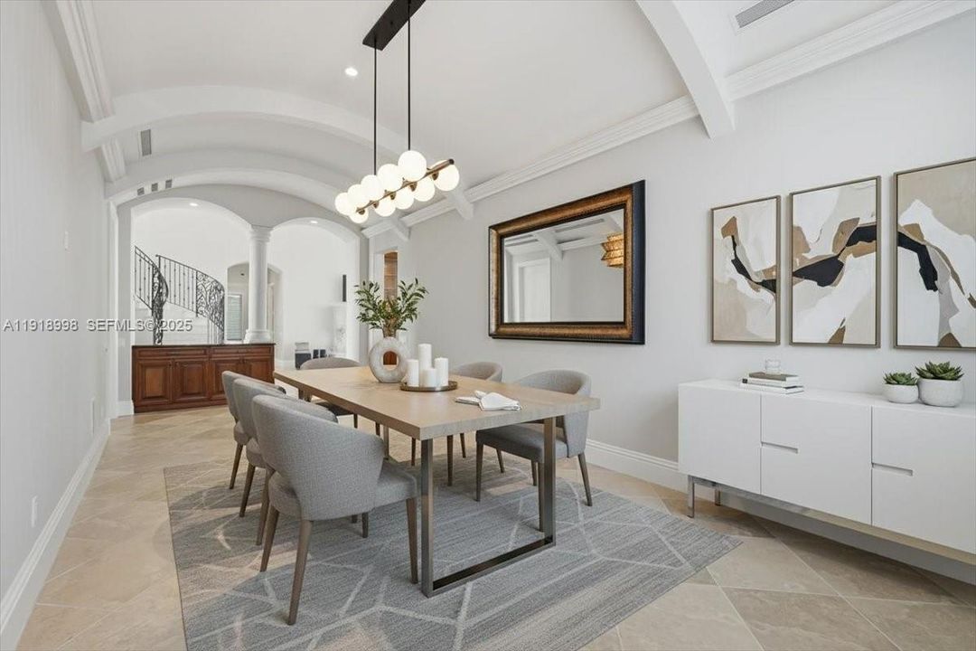 For Sale: $3,899,900 (6 beds, 4 baths, 4322 Square Feet)