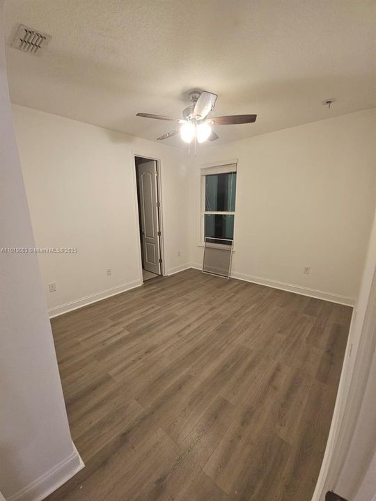 For Rent: $3,200 (6 beds, 3 baths, 0 Square Feet)