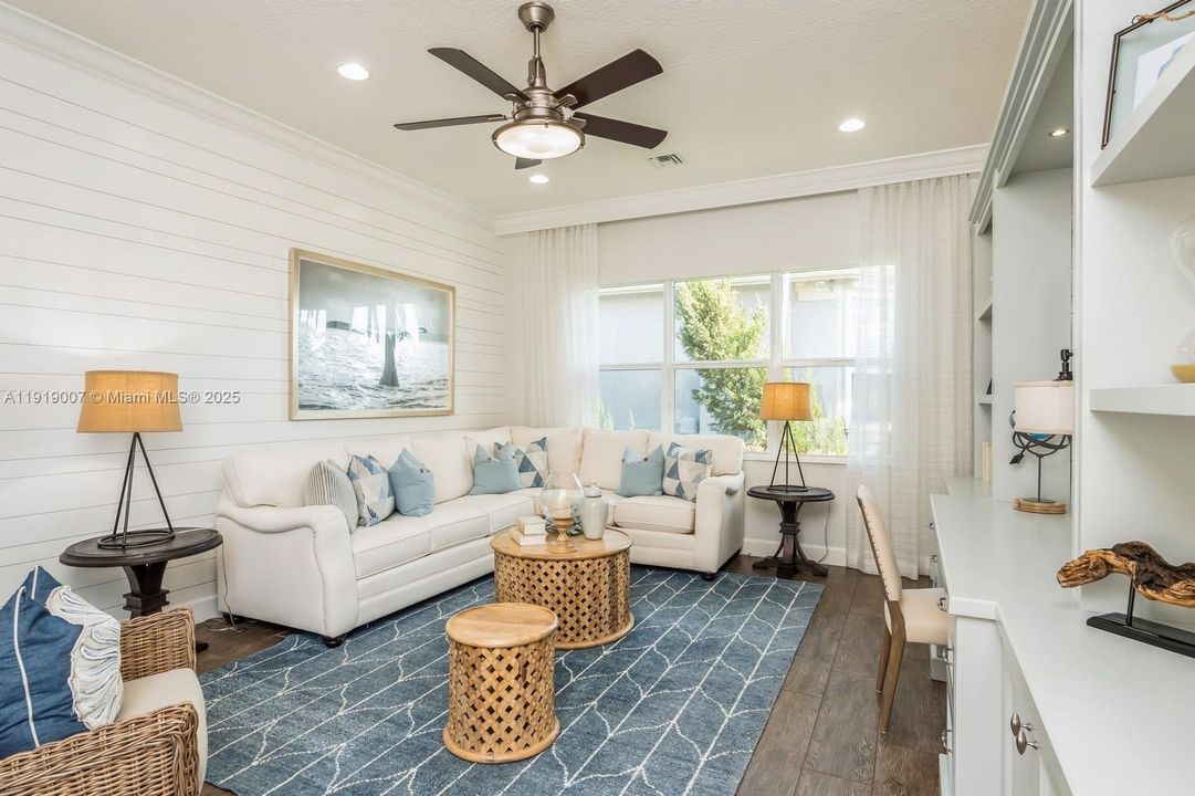 For Rent: $5,200 (3 beds, 2 baths, 2580 Square Feet)