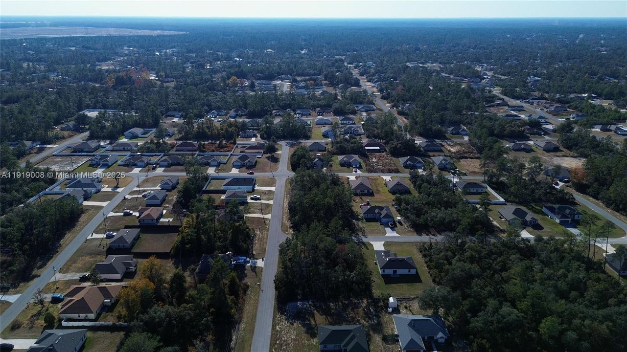 На продажу: $85,000 (0.30 acres)