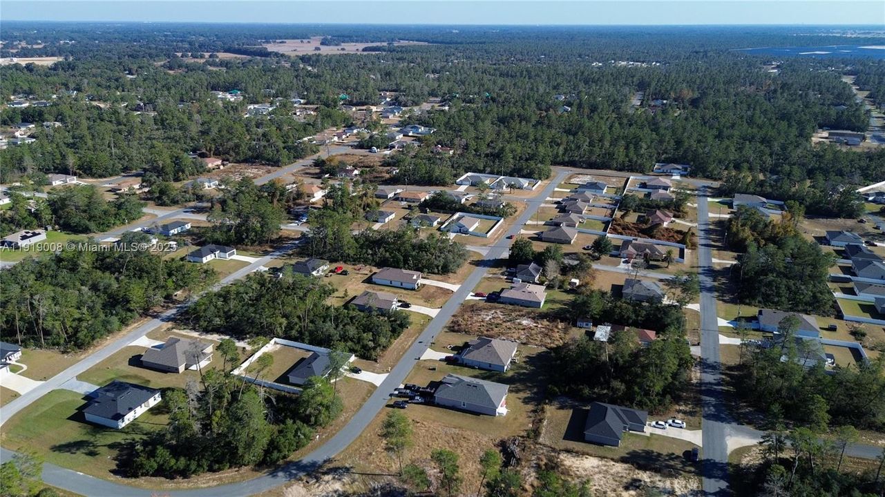 На продажу: $85,000 (0.30 acres)