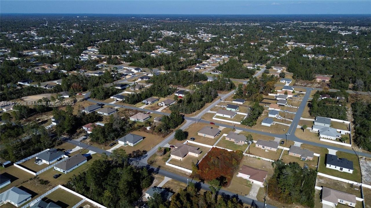 На продажу: $85,000 (0.30 acres)