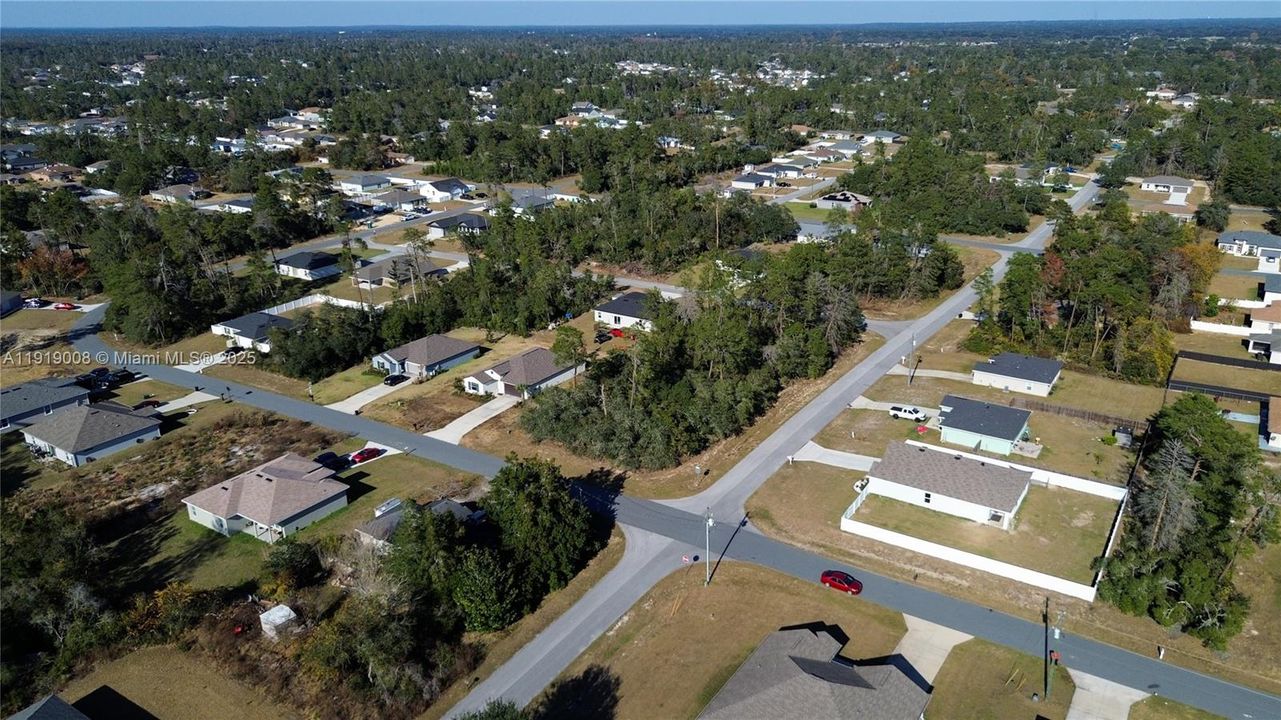 На продажу: $85,000 (0.30 acres)