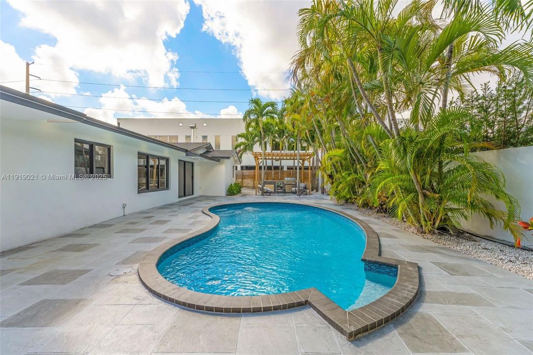 For Sale: $1,159,000 (4 beds, 3 baths, 2266 Square Feet)