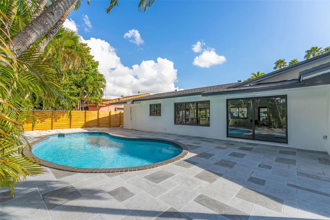 For Sale: $1,159,000 (4 beds, 3 baths, 2266 Square Feet)