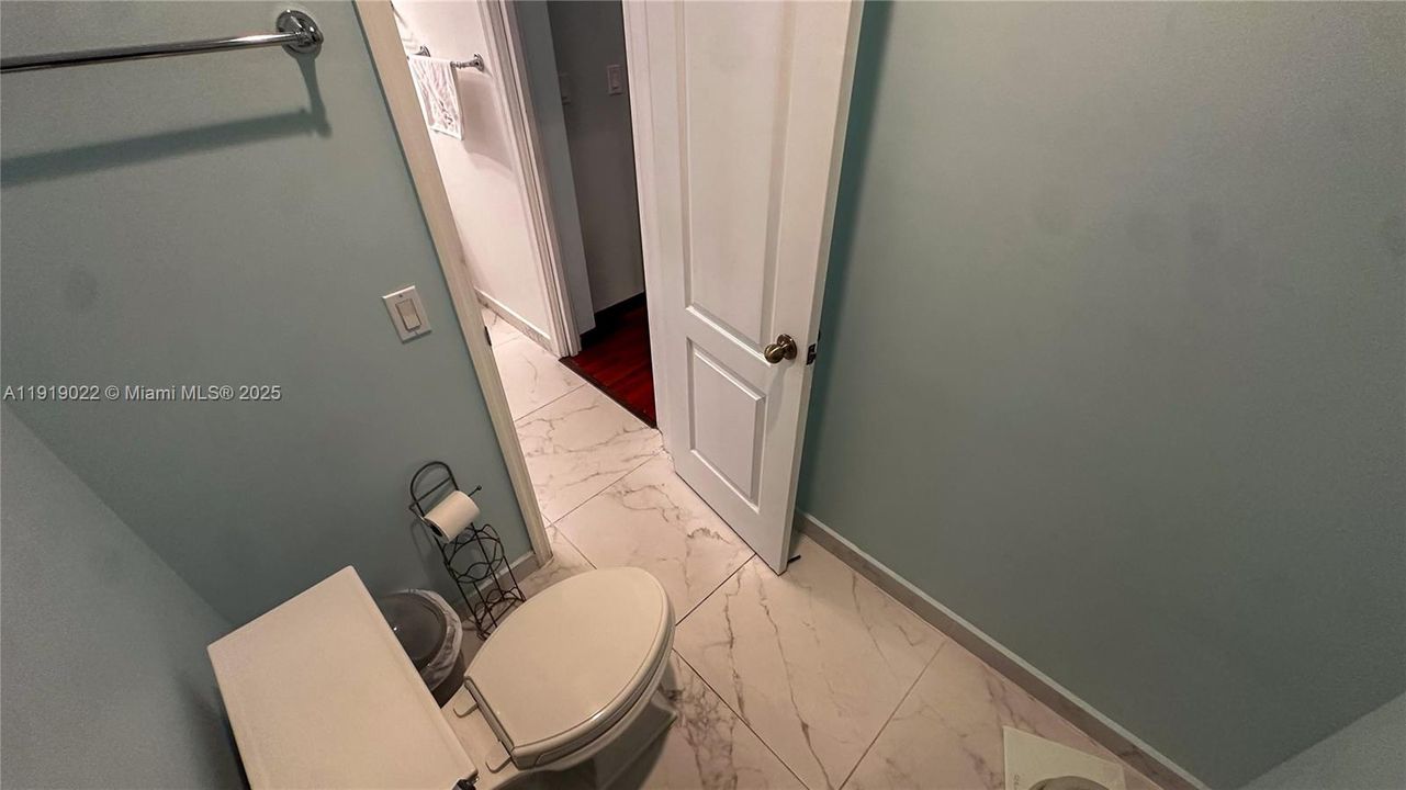 На продажу: $770,000 (4 спален, 2 ванн, 0 Квадратных фут)