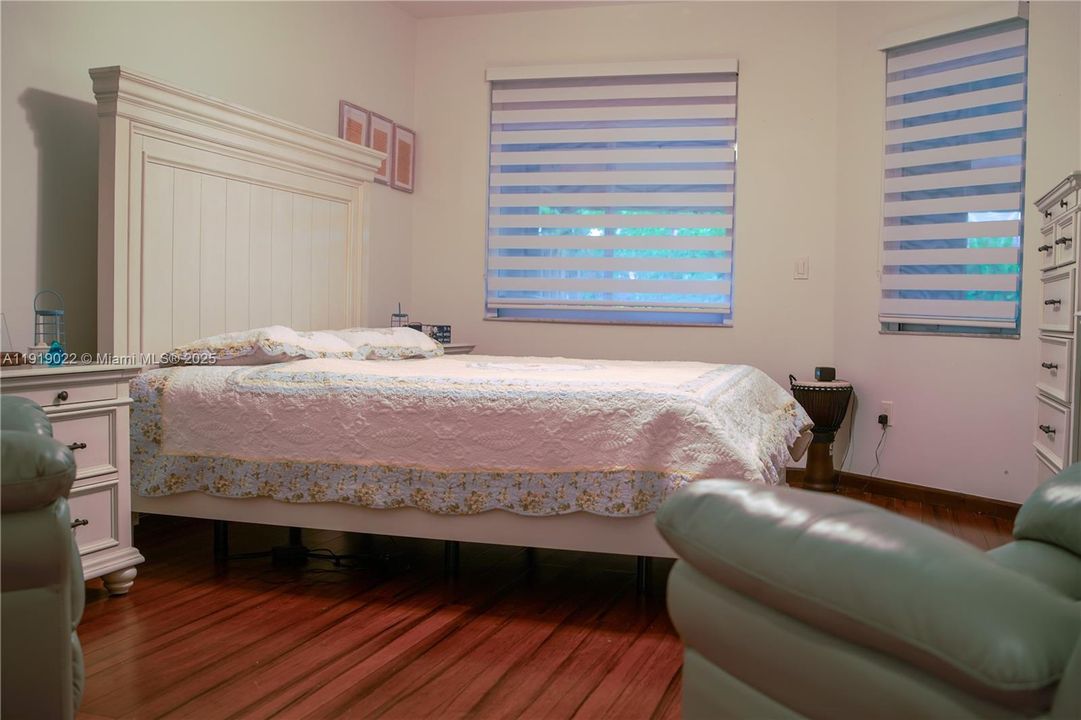 На продажу: $770,000 (4 спален, 2 ванн, 0 Квадратных фут)