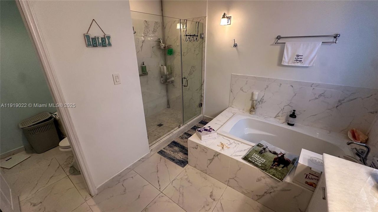 На продажу: $770,000 (4 спален, 2 ванн, 0 Квадратных фут)