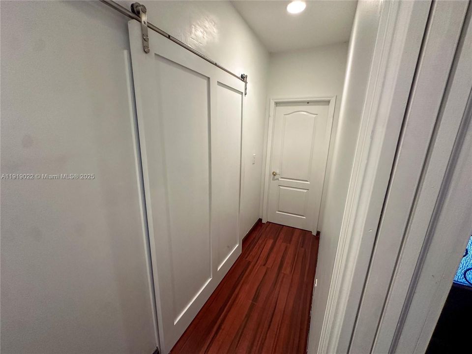 На продажу: $770,000 (4 спален, 2 ванн, 0 Квадратных фут)