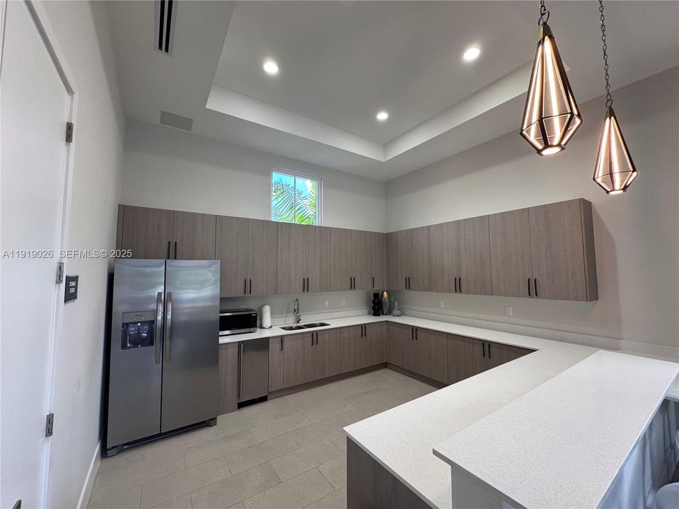 For Sale: $534,999 (3 beds, 2 baths, 1442 Square Feet)