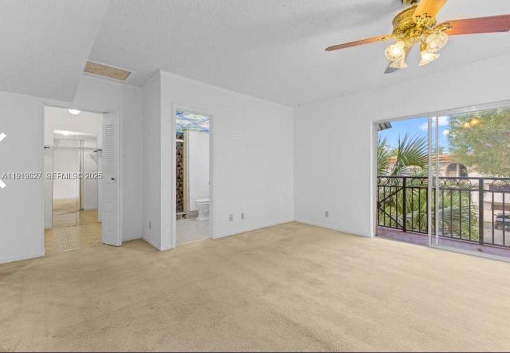 На продажу: $240,000 (2 спален, 2 ванн, 1200 Квадратных фут)