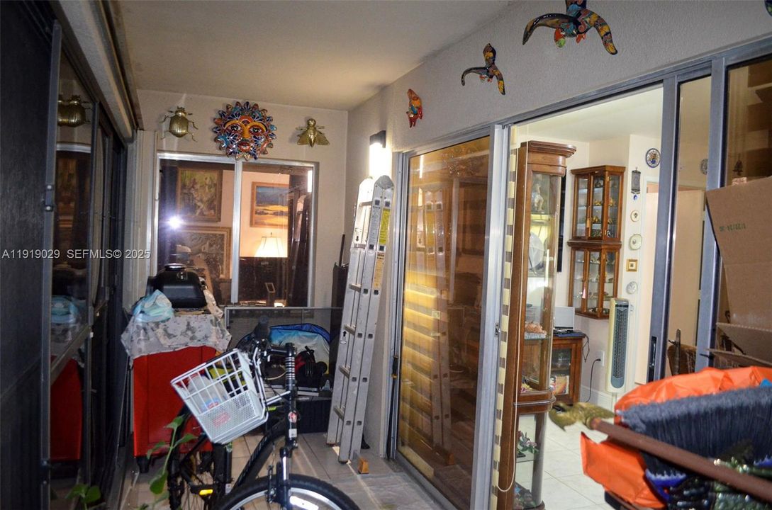 For Sale: $320,000 (2 beds, 2 baths, 1533 Square Feet)