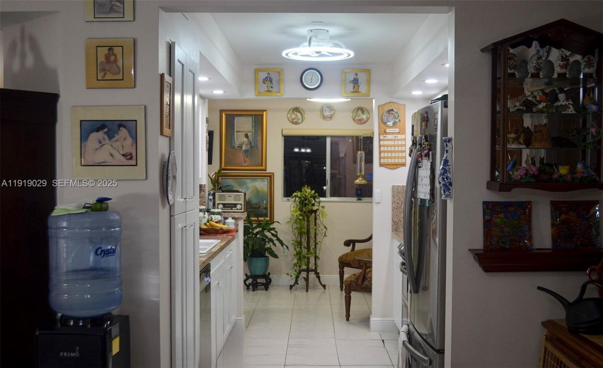 For Sale: $320,000 (2 beds, 2 baths, 1533 Square Feet)