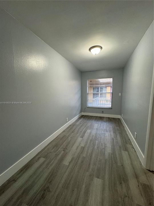 В аренду: $1,750 (2 спален, 1 ванн, 26416 Квадратных фут)