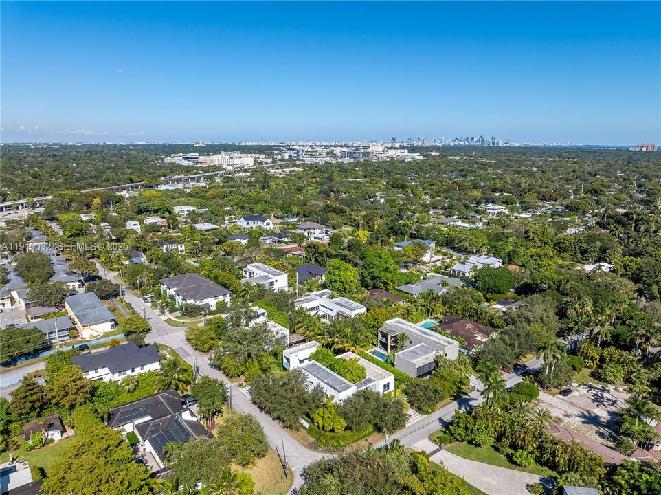 For Sale: $4,500,000 (6 beds, 5 baths, 4313 Square Feet)