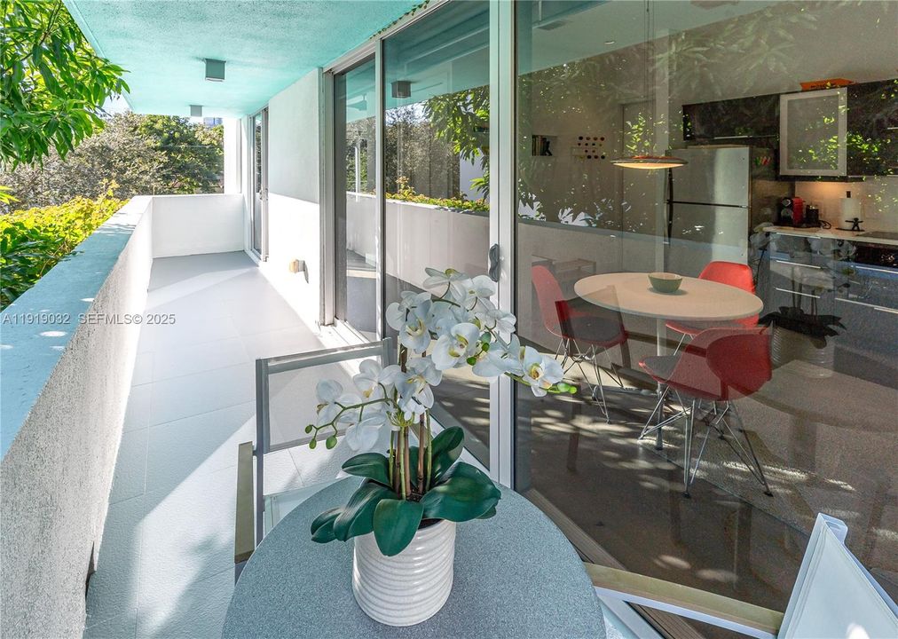 For Sale: $4,500,000 (6 beds, 5 baths, 4313 Square Feet)