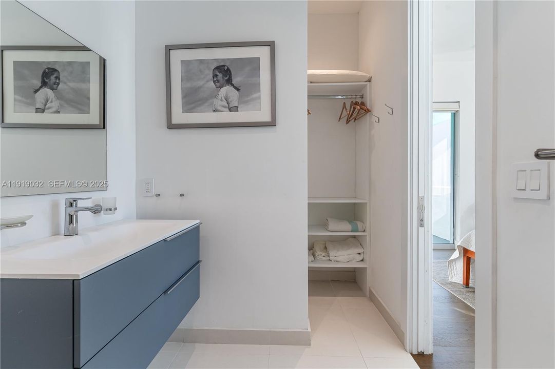 For Sale: $4,500,000 (6 beds, 5 baths, 4313 Square Feet)