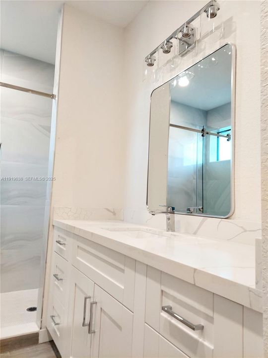 待售: $734,000 (3 贝兹, 2 浴室, 0 平方英尺)