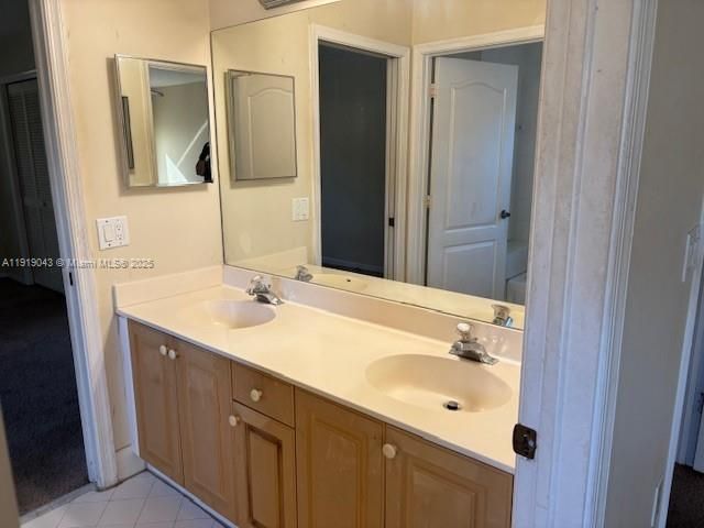 Active With Contract: $750,000 (5 beds, 4 baths, 4498 Square Feet)