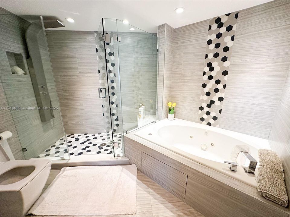 For Rent: $7,000 (2 beds, 2 baths, 1340 Square Feet)