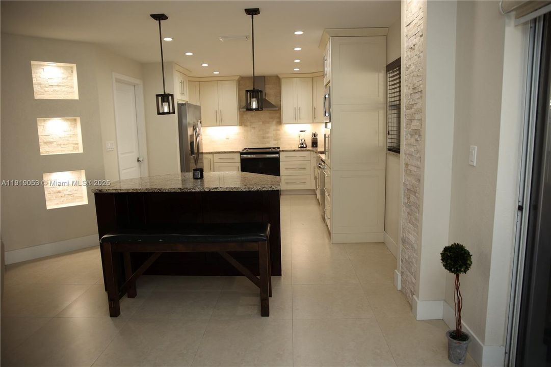 待售: $495,000 (3 贝兹, 2 浴室, 1500 平方英尺)