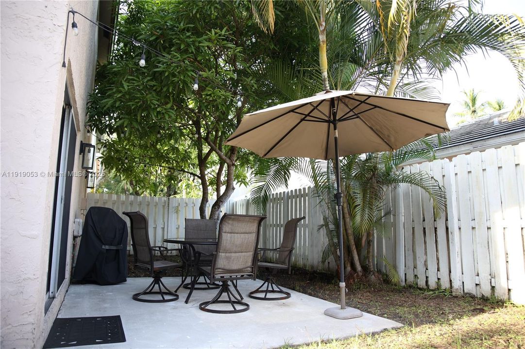 待售: $495,000 (3 贝兹, 2 浴室, 1500 平方英尺)