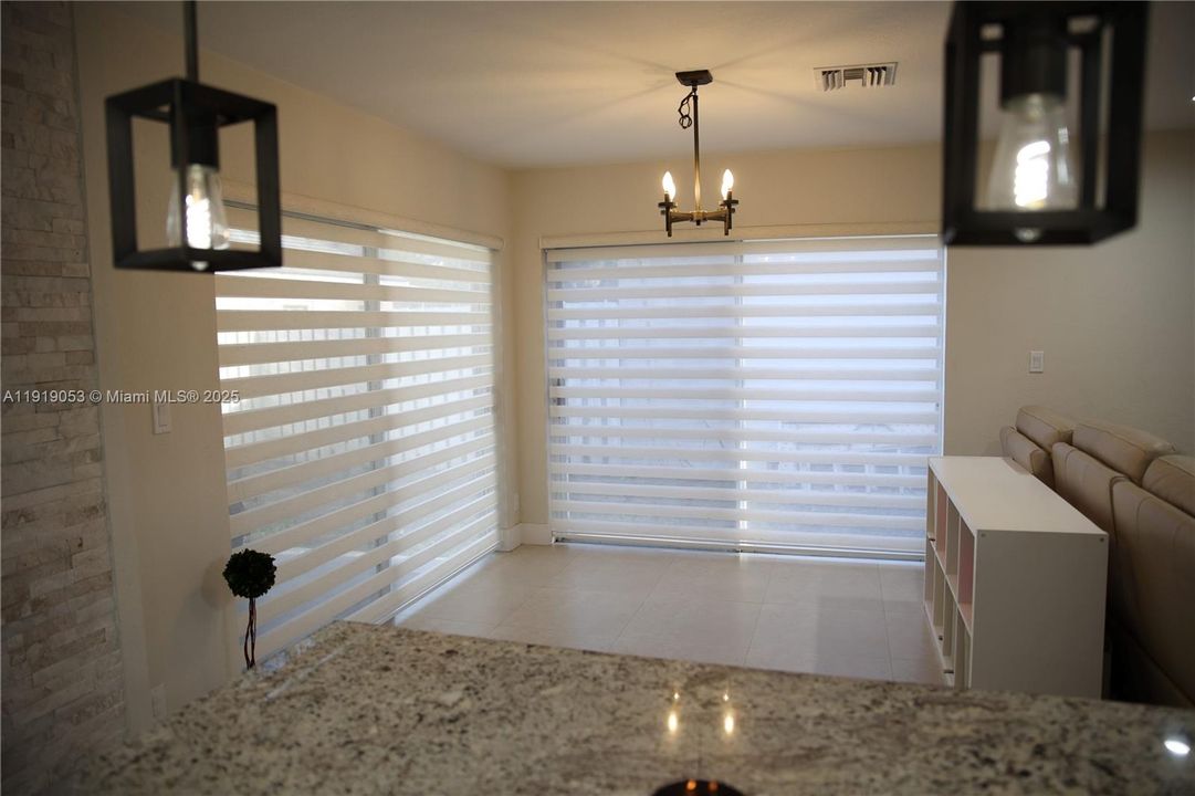 待售: $495,000 (3 贝兹, 2 浴室, 1500 平方英尺)