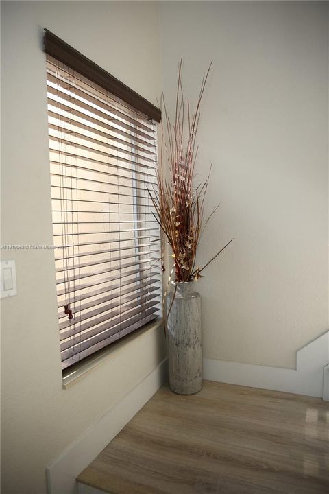 待售: $495,000 (3 贝兹, 2 浴室, 1500 平方英尺)