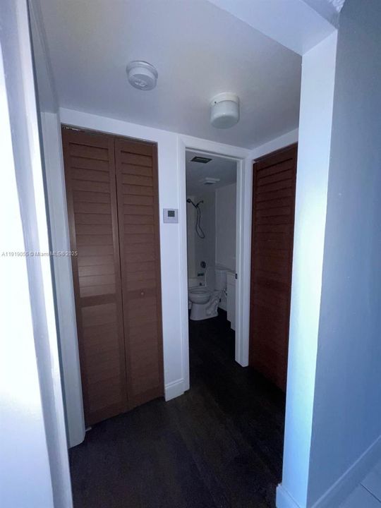 В аренду: $2,050 (2 спален, 2 ванн, 820 Квадратных фут)