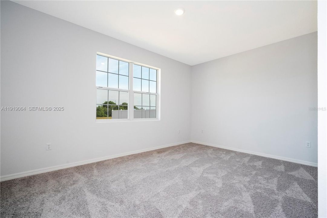 For Rent: $1,900 (3 beds, 2 baths, 0 Square Feet)