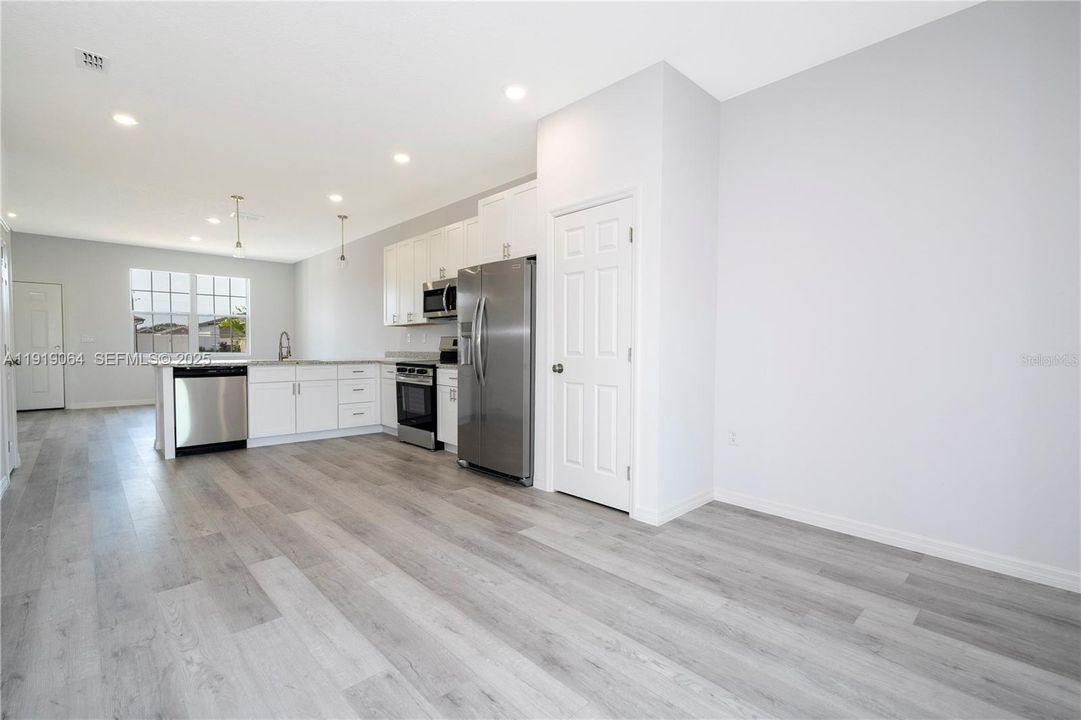 For Rent: $1,900 (3 beds, 2 baths, 0 Square Feet)