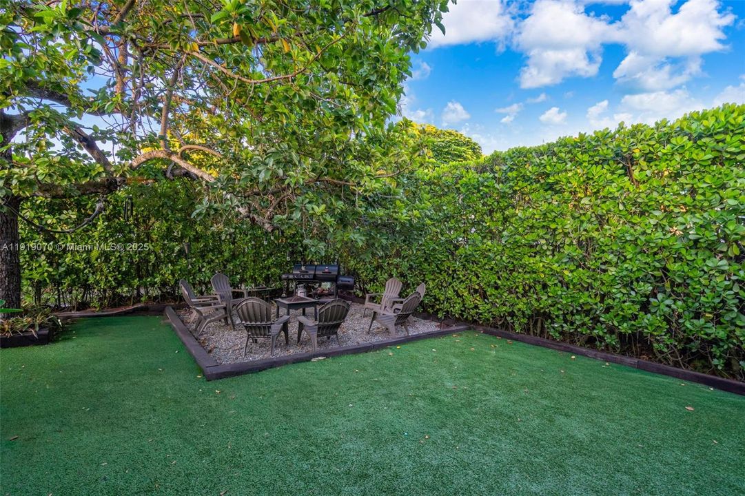 For Rent: $3,900 (3 beds, 2 baths, 0 Square Feet)