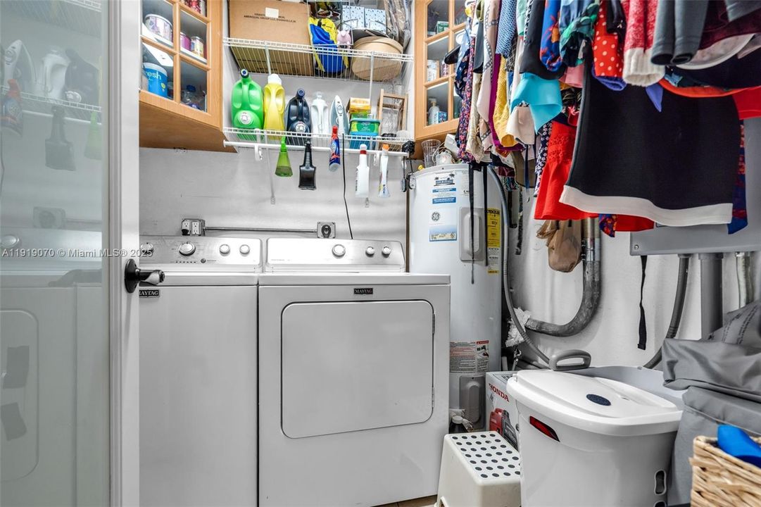 For Rent: $3,900 (3 beds, 2 baths, 0 Square Feet)