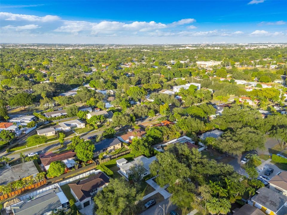 For Rent: $3,900 (3 beds, 2 baths, 0 Square Feet)