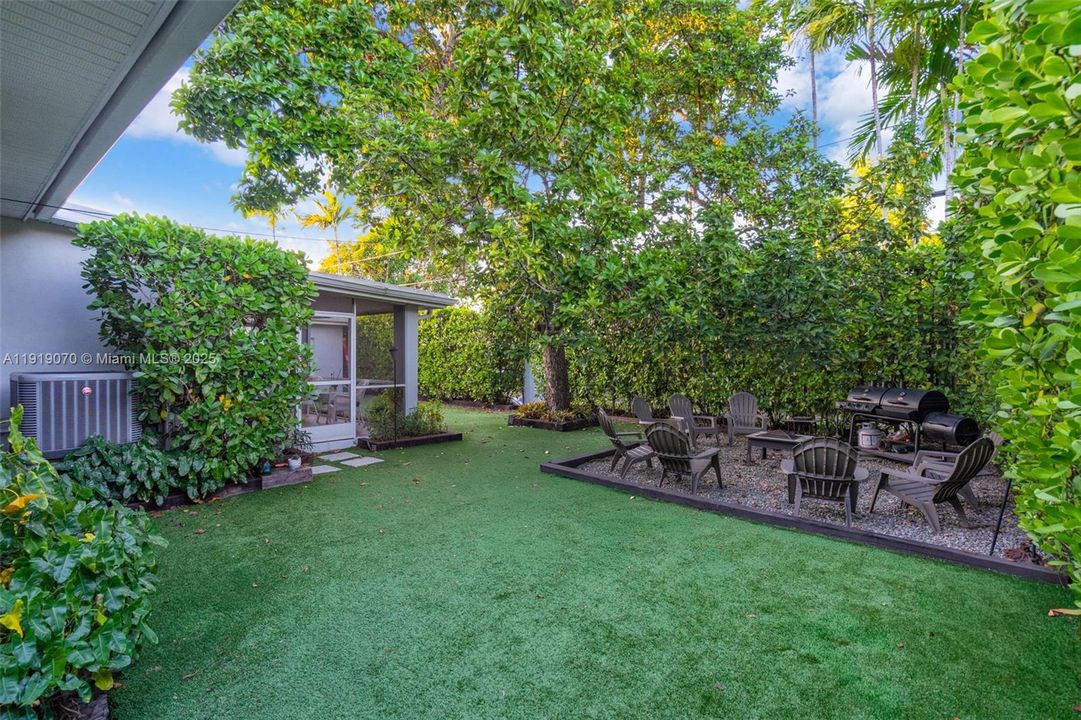 For Rent: $3,900 (3 beds, 2 baths, 0 Square Feet)