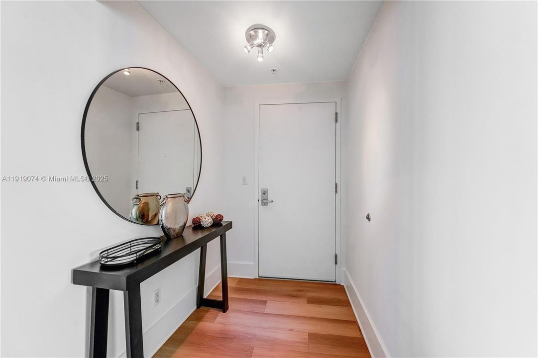 Recently Rented: $4,100 (2 beds, 2 baths, 1174 Square Feet)