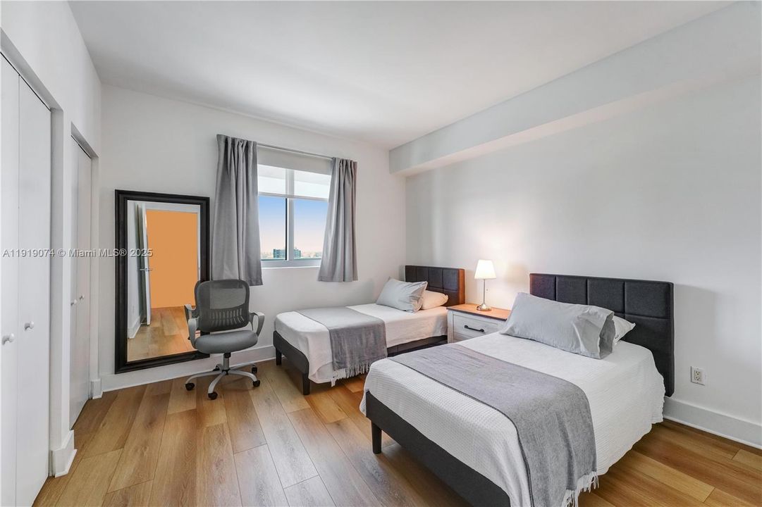 Recently Rented: $4,100 (2 beds, 2 baths, 1174 Square Feet)