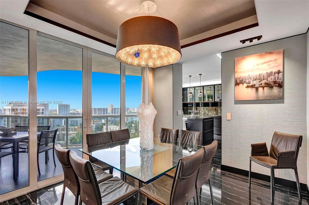 For Sale: $2,899,000 (3 beds, 3 baths, 1840 Square Feet)