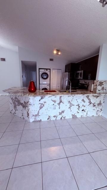 For Rent: $3,500 (3 beds, 2 baths, 1236 Square Feet)