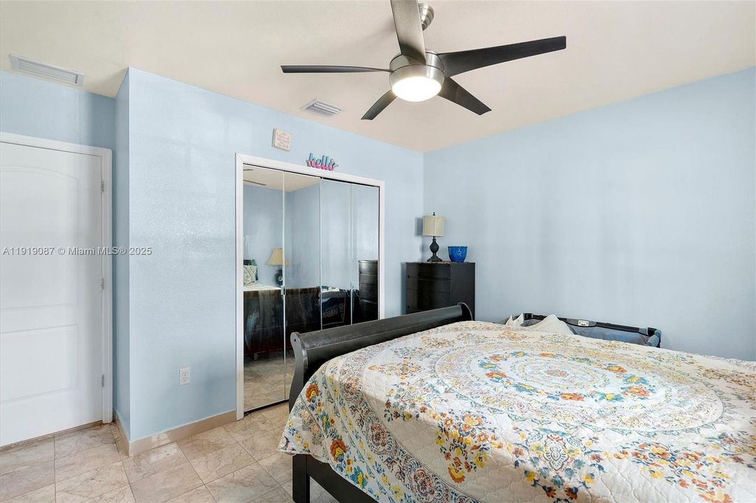 For Sale: $1,100,000 (4 beds, 3 baths, 2216 Square Feet)