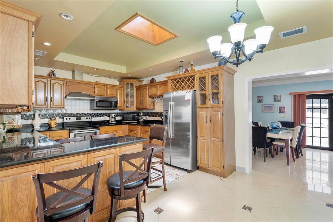 For Sale: $1,100,000 (4 beds, 3 baths, 2216 Square Feet)