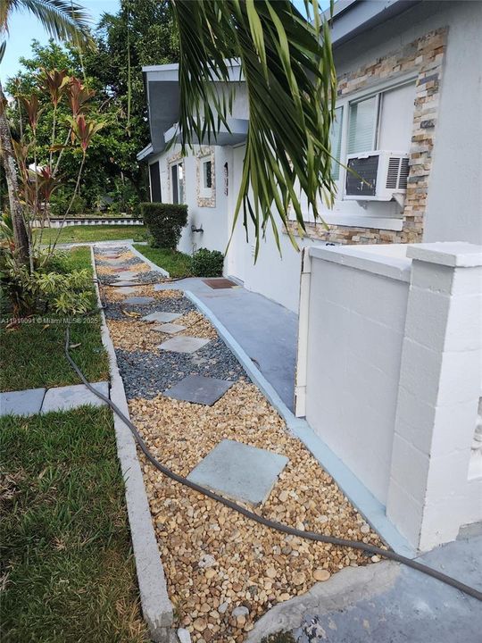 В аренду: $1,250 (0 спален, 1 ванн, 1191 Квадратных фут)