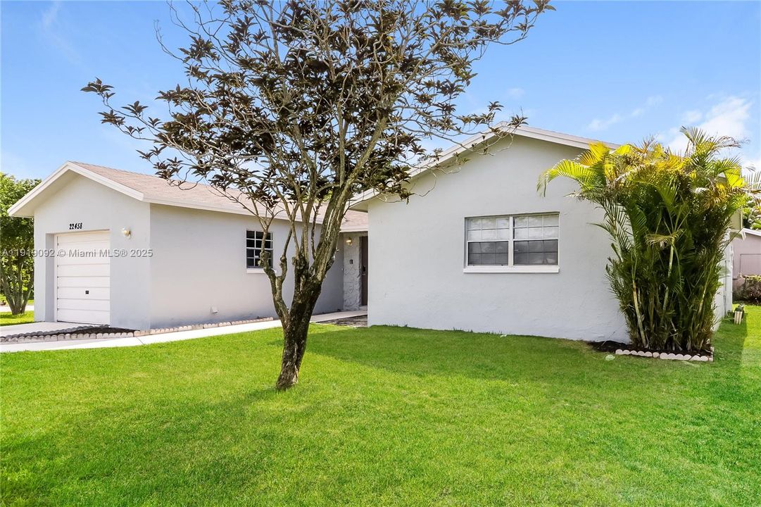 En Renta: $3,245 (3 camas, 2 baños, 1795 Pies cuadrados)