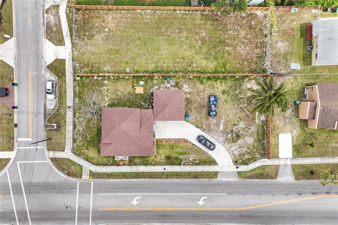 待售: $479,900 (3 贝兹, 2 浴室, 1380 平方英尺)