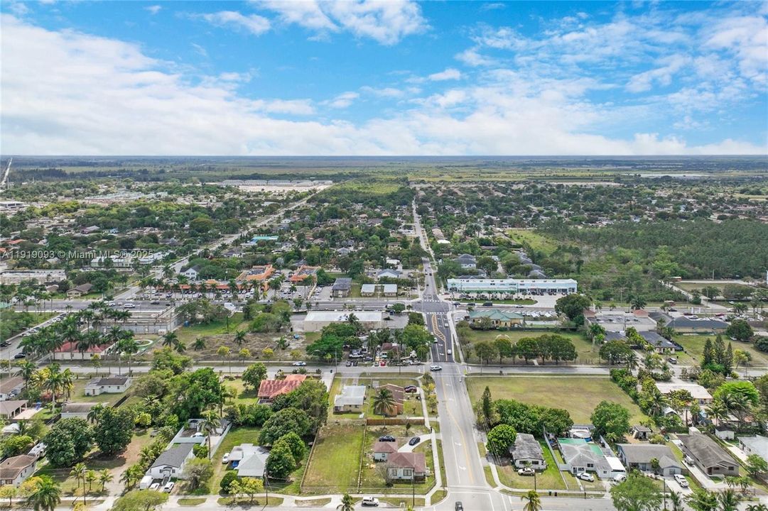 待售: $479,900 (3 贝兹, 2 浴室, 1380 平方英尺)