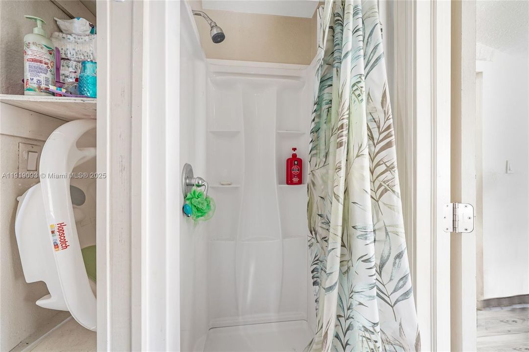 待售: $479,900 (3 贝兹, 2 浴室, 1380 平方英尺)