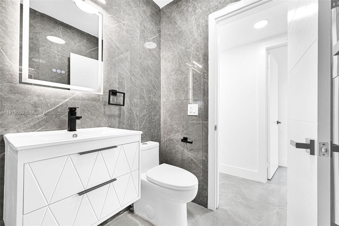 En Renta: $5,500 (5 camas, 3 baños, 1854 Pies cuadrados)