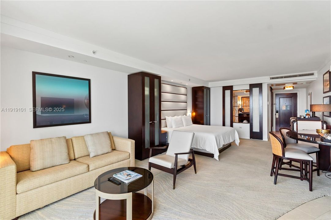 待售: $999,000 (0 贝兹, 1 浴室, 522 平方英尺)